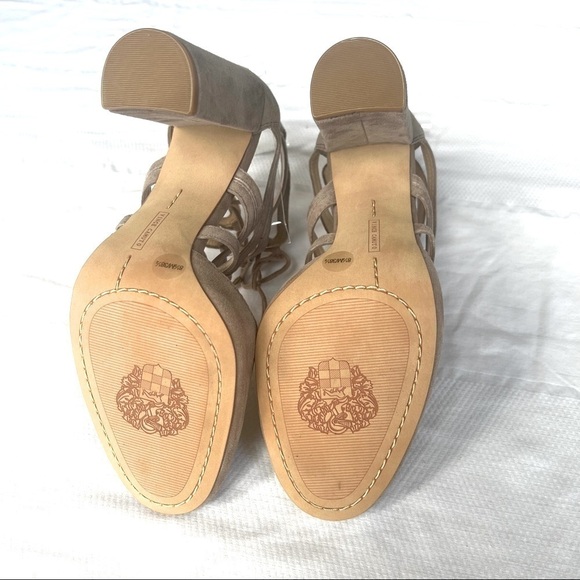 Vince Camuto Lace Up Pump Shoes in Taupe Size 8.5 (New without original Box) - Picture 3 of 5